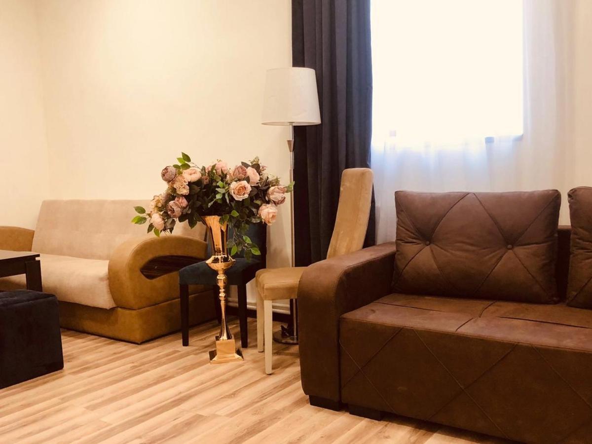 Hasi Hotel Джермук Екстер'єр фото